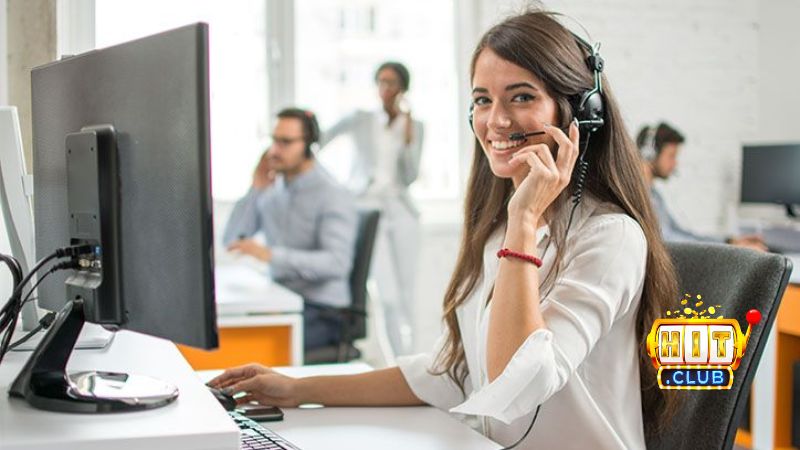 Đội ngũ CSKH chuyên nghiệp, túc trực hỗ trợ 24/7